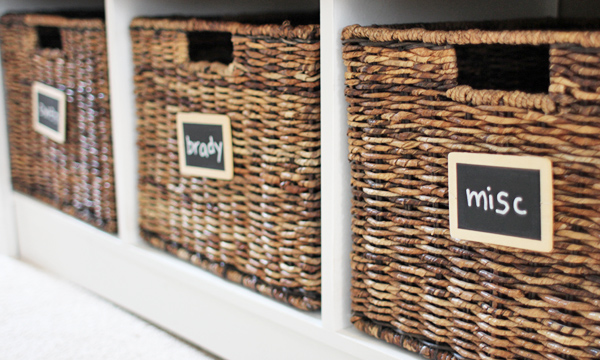 etiquetas-vinilo-pizarra-cestas1 etiquetas de vinilo pizarra para organizar