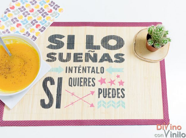 cómo hacer un mantel individual con una plantilla de vinilo autoadhesivo