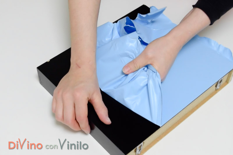 como-eliminar-vinilo-1 cómo eliminar el vinilo de los muebles